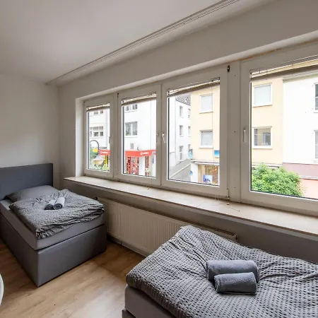 Center Apartment *
